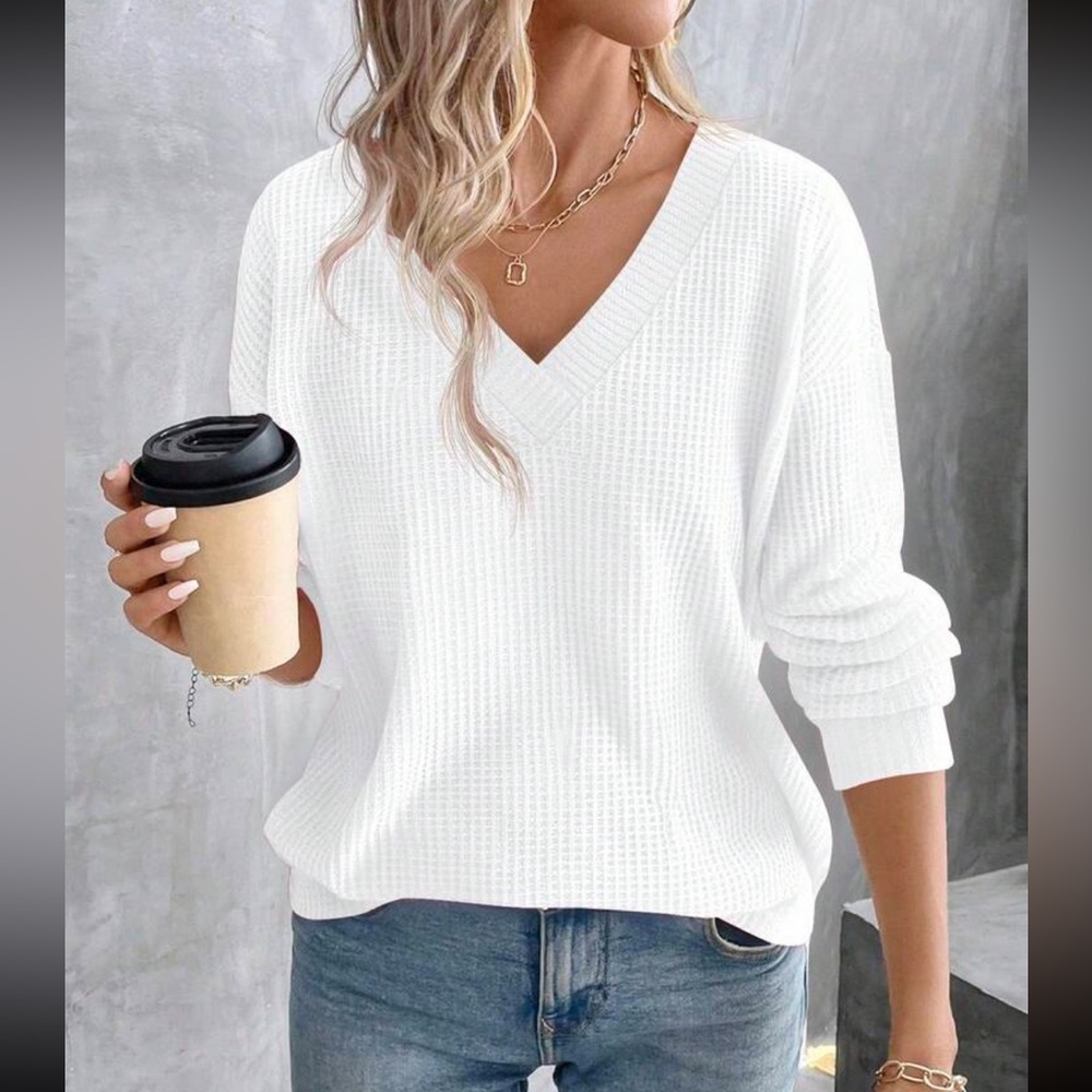 Elegant White V-Neck Sweater for Women